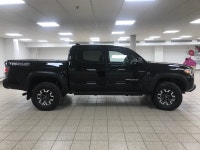 Among midsize pickup trucks, this 2023 Toyota Tacoma stands out by skillfully blending everyday usab... (image 4)