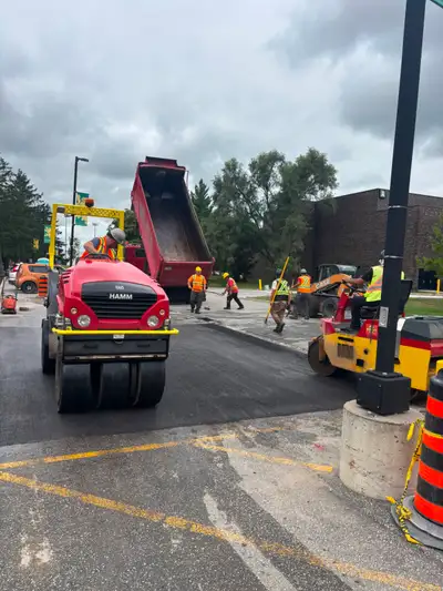 Asphalt labour, View more