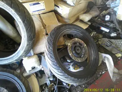 4 good working motorcycles that should have sold one by one then got people wanting the odd part off...