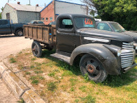 1941 GMC 2.5 ton truck project. Runs and drives