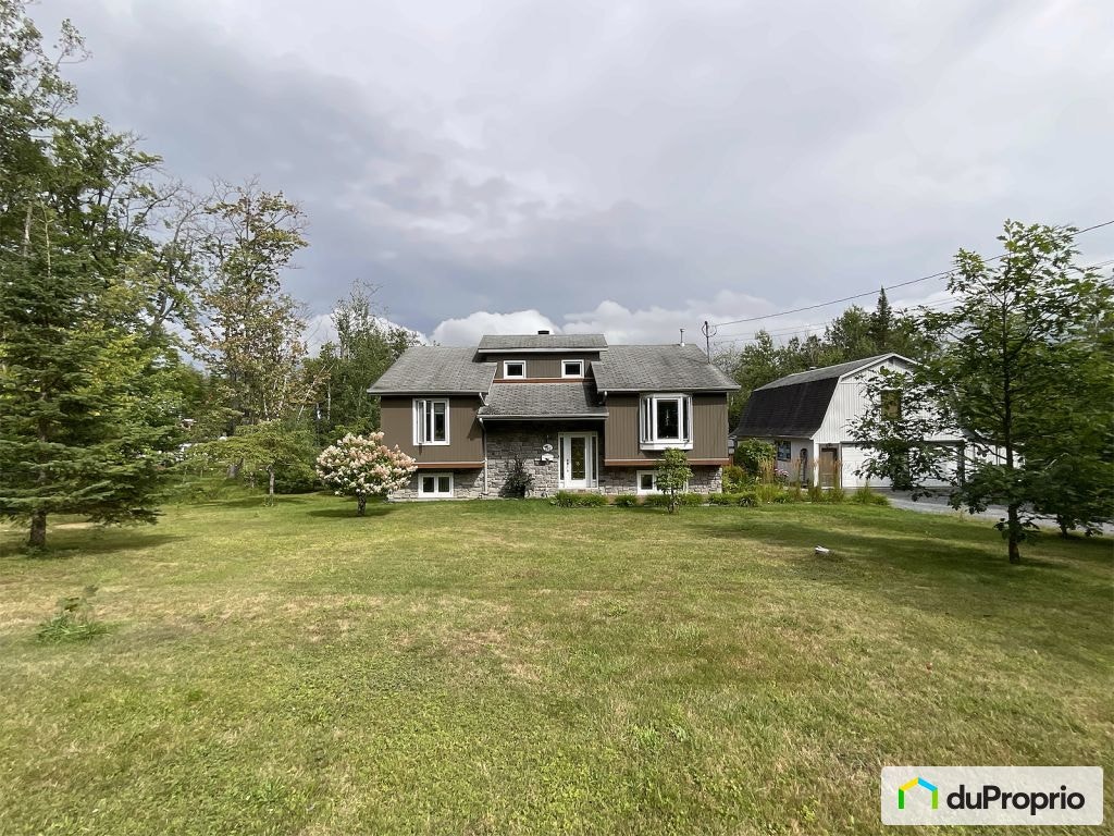 $640,000 - Bungalow for sale in Sherbrooke (St-Élie-d'Orford) — photo 1