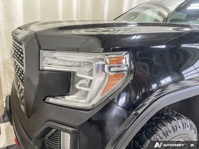 2020 GMC Sierra 1500 | AT4 CREW 4x4 | VENTED & HEATED SEATS | RE in Cars & Trucks in Portage la Prairie - Image 9