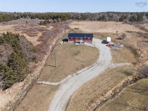 4256 Highway 1 in Houses for Sale in Yarmouth - Image 2