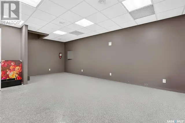526 Main STREET N Moose Jaw, Saskatchewan in Commercial & Office Space for Sale in Moose Jaw - Image 32