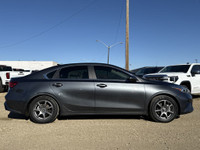 AMVIC Licensed Dealer AMVIC Licensed Dealer Stock # TU395371B Fuel efficiency meets tech-savvy allur... (image 8)