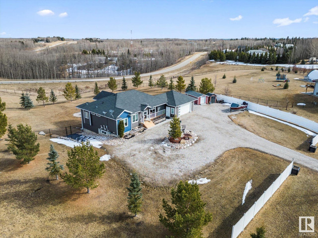#41 53024 RGE RD 15 Rural Parkland County, Alberta in Houses for Sale in St. Albert - Image 3