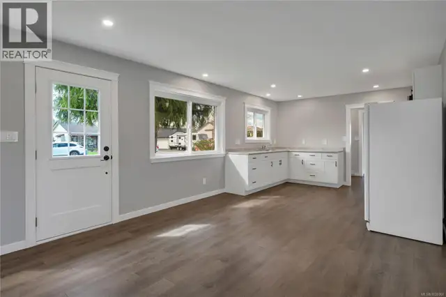 277 Carolyn Rd Campbell River, British Columbia in Houses for Sale in Campbell River - Image 3