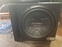 Vehicle Amp and Subwoofer