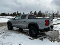 This Chevrolet Colorado boasts a Turbocharged Gas I4 2.7L/ engine powering this Automatic transmissi... (image 5)