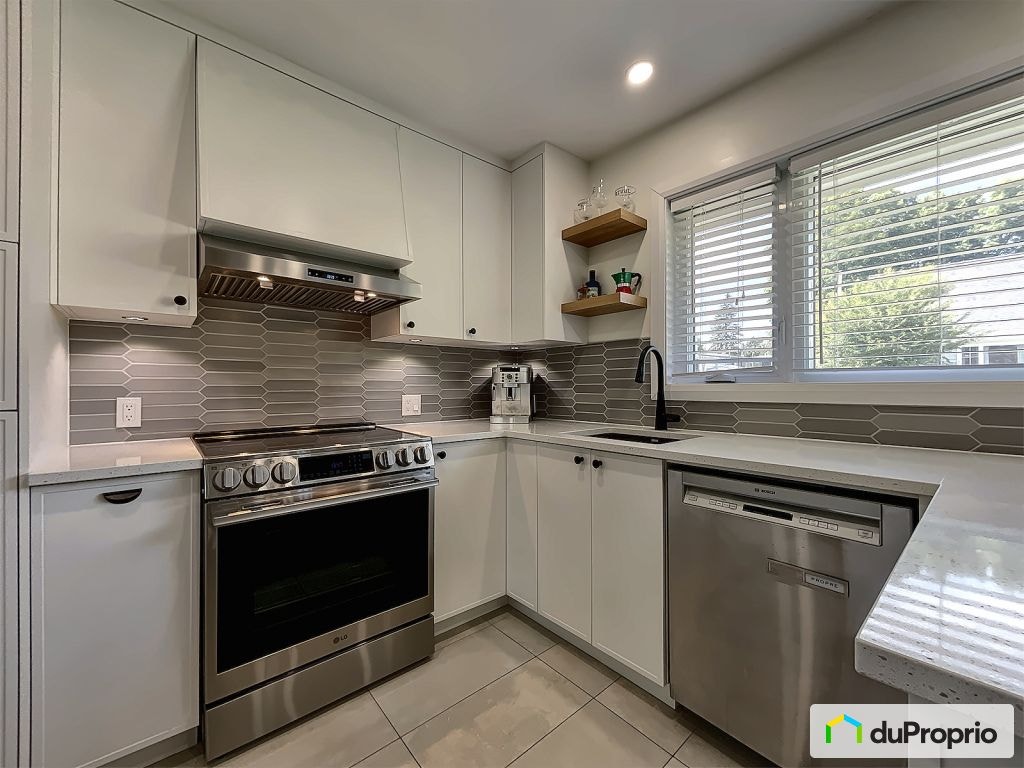 $689,000 - Bungalow for sale in Ste-Foy — photo 3
