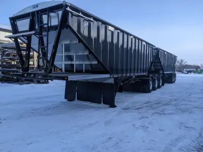 2027 Berg Super B Grain Trailer Northern Package - Rockguard and Rustproofing Full Sidewall and Rear...