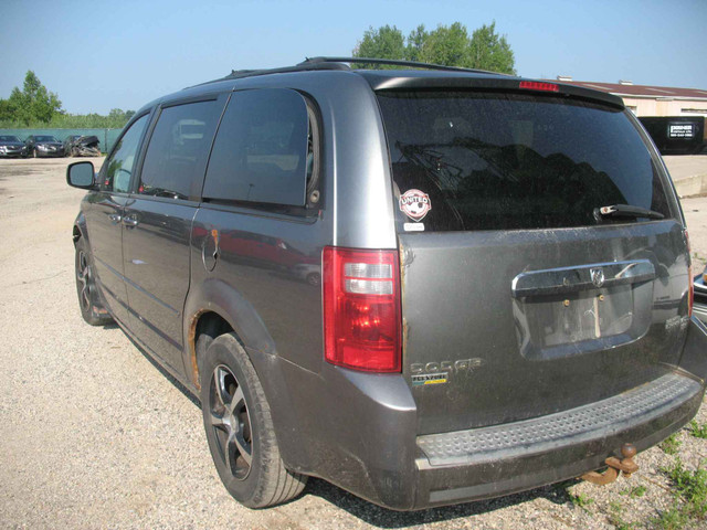 NOW OUT FOR PARTS WS7998 2009 CHRYSLER CARAVAN in Auto Body Parts in Woodstock - Image 3