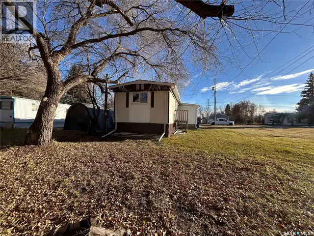 211 Railway AVENUE Wawota, Saskatchewan in Houses for Sale in Regina - Image 30