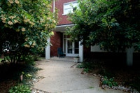 Small town, big living! 704 Canboro Apartments in Niagara are offer the best of small-town living, a... (image 5)