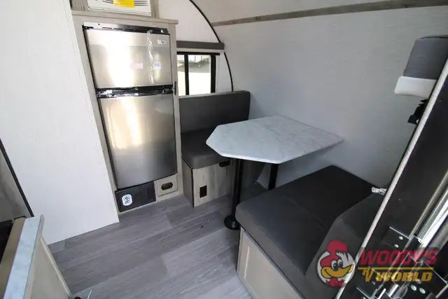 2027 SUNSET PARK RV SUNRAY 149 in Travel Trailers & Campers in Abbotsford - Image 13