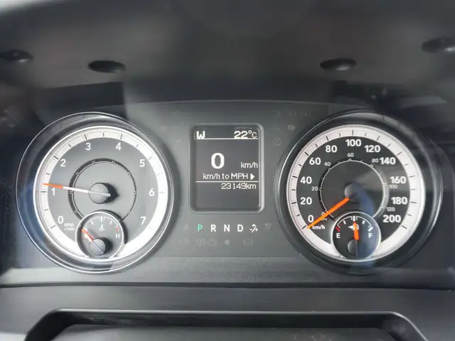 2023 Dodge RAM 1500 SLT Crew Cab - SHORT BED | 4x4 | LOW KMS!!! in Cars & Trucks in Winnipeg - Image 23