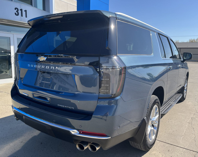 2025 Chevrolet Suburban Premier 4WD in Cars & Trucks in Regina - Image 2