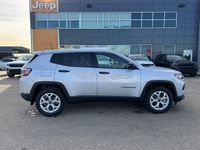 Cloth Low-Back Bucket Seats, Heated Front Seats, 8.4 Touchscreen Display, Apple Carplay, Google Andr... (image 6)
