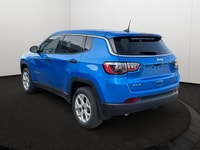 Cloth Low-Back Bucket Seats, Heated Front Seats, 8.4 Touchscreen Display, Apple Carplay, Google Andr... (image 3)