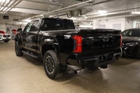 This Toyota Tacoma has a powerful Intercooled Turbo Regular Unleaded I-4 2.4 L/146 engine powering t... (image 4)