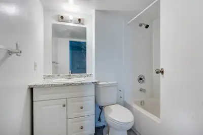 46 Gale Crescent - 2 bedrooms Apartment for Rent, View more