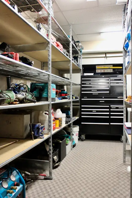 Storage Units for Rent in Red Deer - Indoor in Storage & Parking for Rent in Red Deer - Image 11