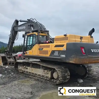 Located in Central British Columbia Thumb and Guarding Dig/Cleanup Buckets .