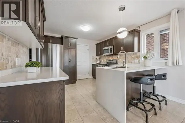 29 ENGLISH Crescent Plattsville, Ontario in Houses for Sale in Kitchener / Waterloo - Image 15