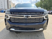 AMVIC Licensed Dealer Underpin your adventures with the robust and capable 2024 Chevrolet Suburban P... (image 1)