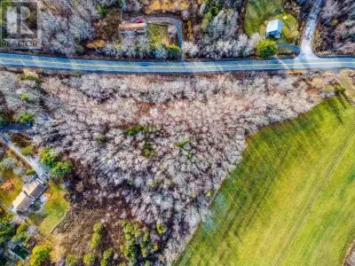 3.32 Acres Greenfield Road, Gaspereau Valley A rare opportunity to own 3.32 acres in the heart of th...