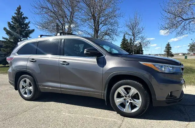 2015 Toyota Highlander LIMITED AWD *NO ACCIDENTS- WARRANTY INCL*