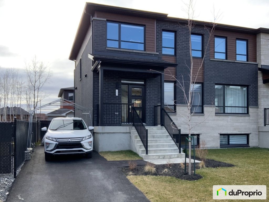$800,000 - Semi-detached for sale in Longueuil (Vieux-Longueuil) — photo 2