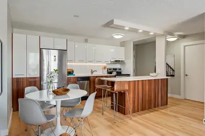 Premier Place - Premier Place Apartment for Rent