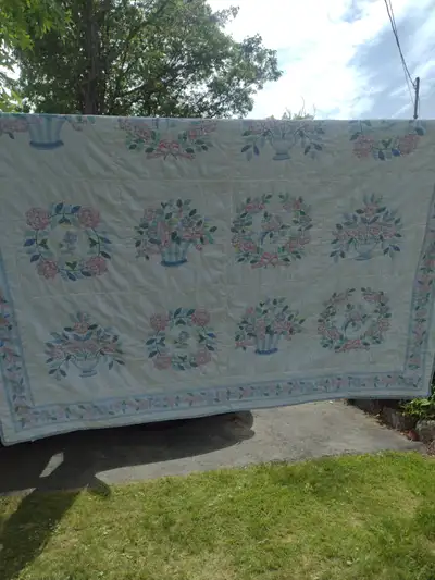 68 x 88 quilt full of vases and flowers, View more