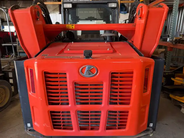 2024 KUBOTA SVL97-2 in Heavy Equipment in Lloydminster - Image 13