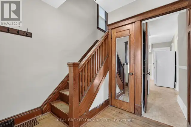 72 HOUGHTON AVENUE S Hamilton (Delta), Ontario in Houses for Sale in Hamilton - Image 7