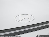 This Hyundai Kona has a durable Regular Unleaded I-4 2.0 L/122 engine powering this Variable transmi... (image 8)