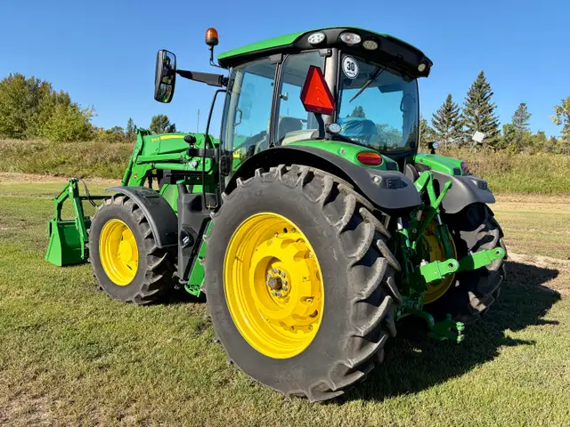 2023 John Deere 6R 155 with 640R  - IVT with 265 Hours in Farming Equipment in Calgary - Image 7
