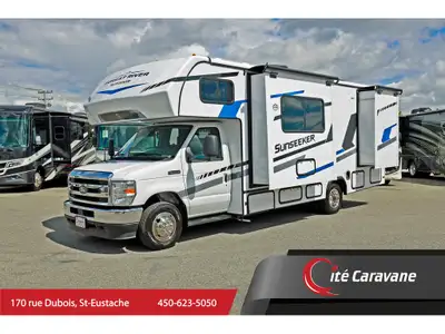 Forest River Sunseeker 2500 3 extensions CLASSE C Boiserie : River teak + cuirette : Lava . Ford V8...