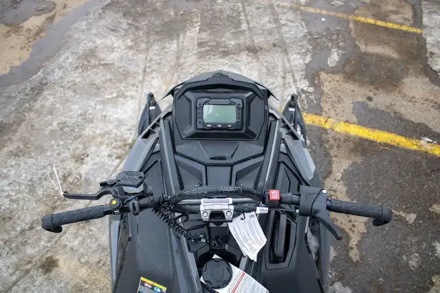 2024 POLARIS 850 RMK SLASH KHAOS 165 (FINANCING AVAILABLE) in Snowmobiles in Strathcona County - Image 9