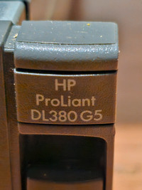 Hp ProLiant server, window server 2003 software included