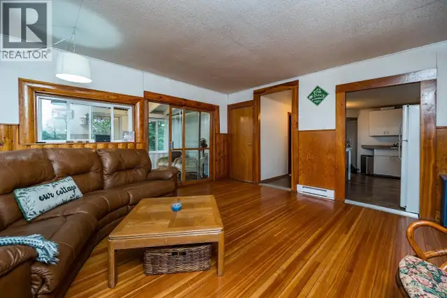 39385 W 16 HIGHWAY Prince George, British Columbia in Houses for Sale in Prince George - Image 11
