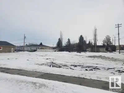 Prime location for this Prime commercial real estate. Can also purchase 2nd lot side by side (see ot...