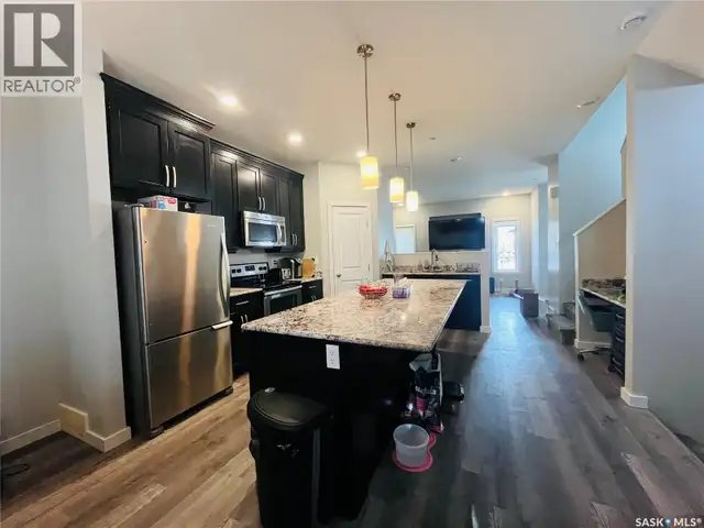 642 Glenridge AVENUE Swift Current, Saskatchewan in Houses for Sale in Swift Current - Image 6