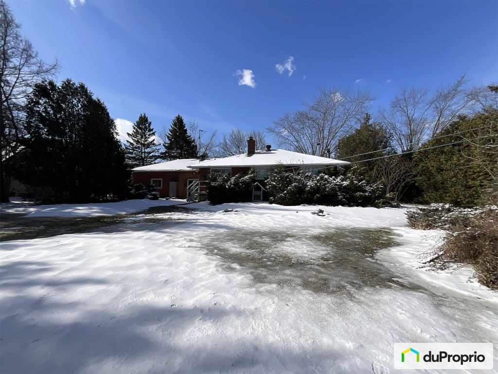 $649,000 - Bungalow for sale in Carignan — photo 3