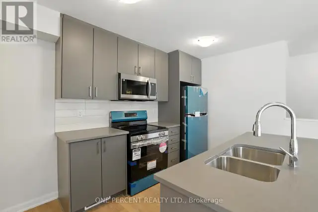 1308 CREEKWAY PRIVATE Ottawa, Ontario62864378918402124