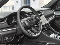 This Jeep Grand Cherokee boasts a Regular Unleaded V-6 3.6 L/220 engine powering this Automatic tran... (image 9)