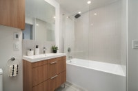 rental apartment for rent logement locatif-nouveau new luxe-1 bedroom/chambre-1cc 3.5 3 1/2 Penthous... (image 4)