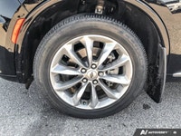 This Dodge Durango has a powerful Regular Unleaded V-6 3.6 L/220 engine powering this Automatic tran... (image 9)