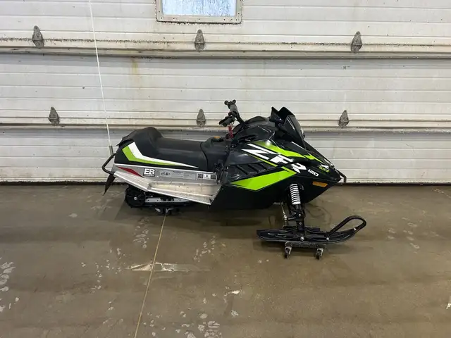 2019 Arctic Cat ZR 120 in Snowmobiles in Moose Jaw - Image 5